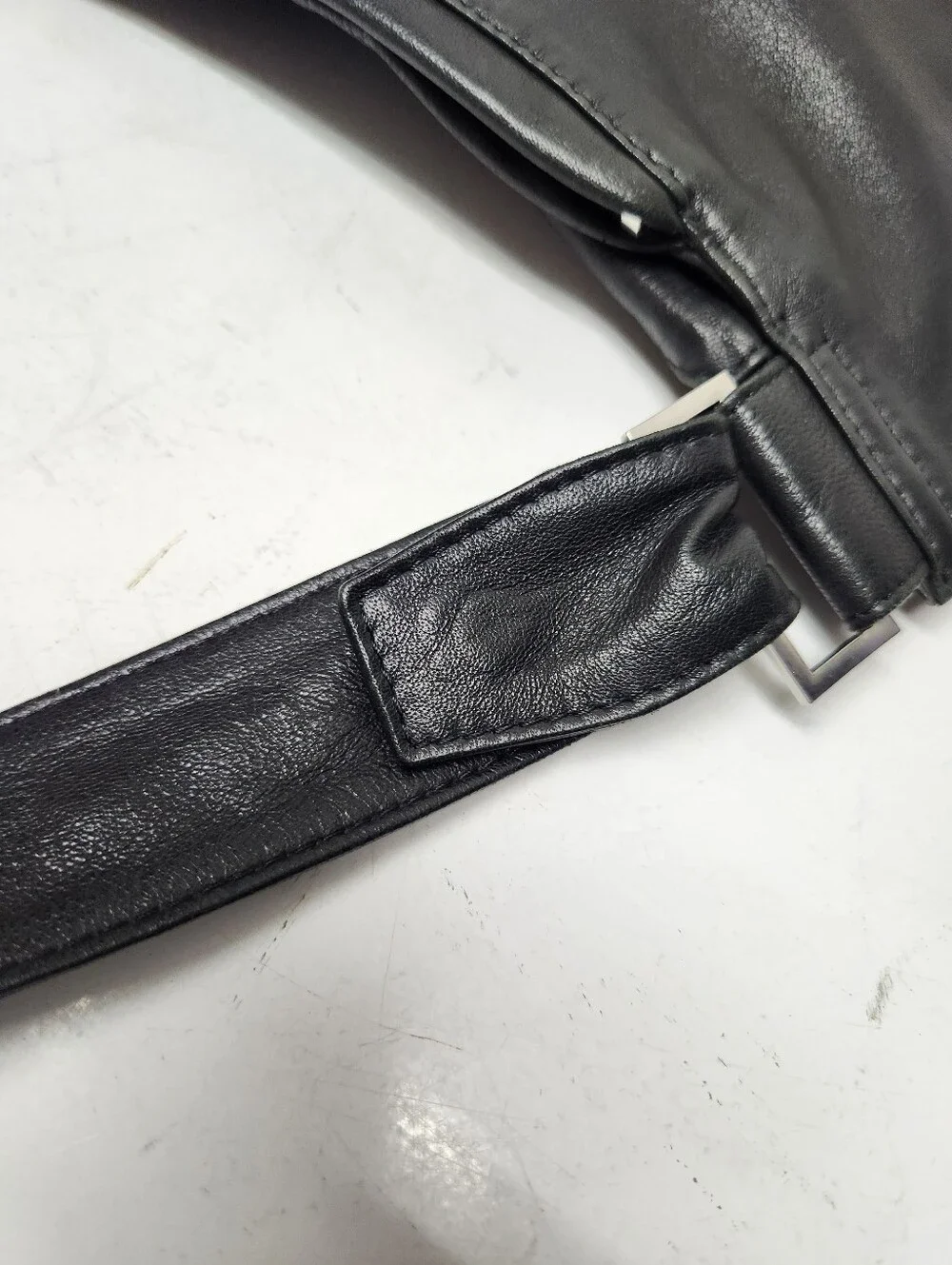Soft Black Lambb L SASH BAG